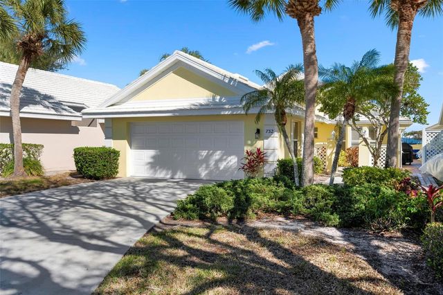 732 BRIGHTSIDE CRESCENT DRIVE 17, Venice, FL 34293