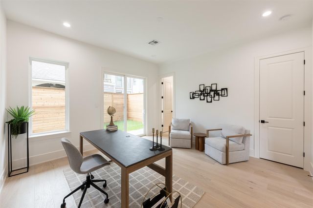 2013 Sheldon Street B, Houston, TX 77008