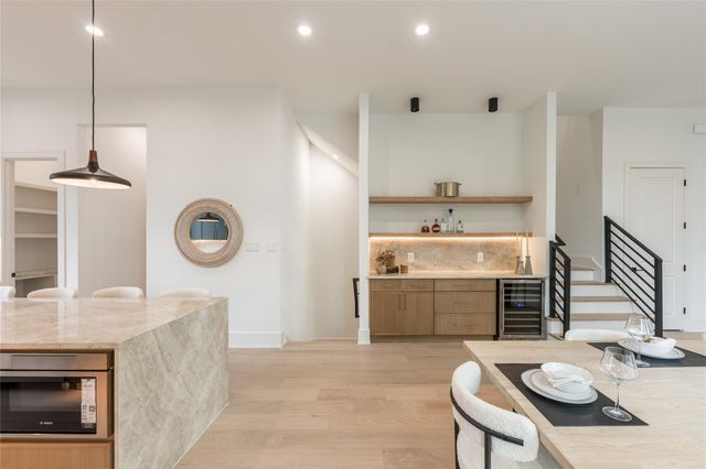 2013 Sheldon Street B, Houston, TX 77008