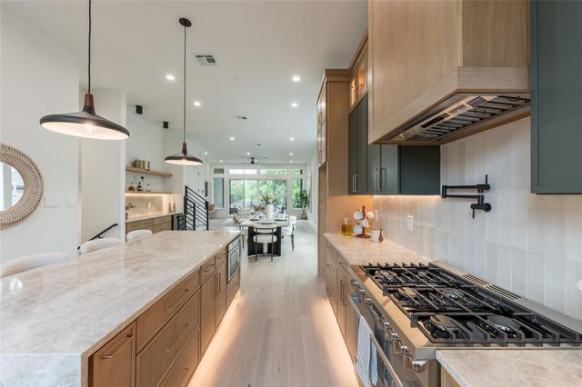 2013 Sheldon Street B, Houston, TX 77008