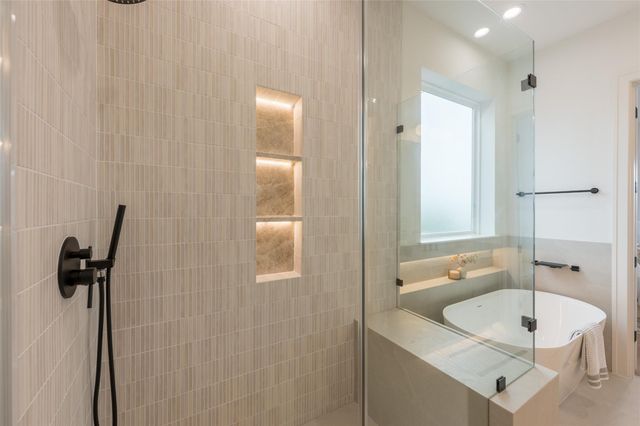 2013 Sheldon Street B, Houston, TX 77008