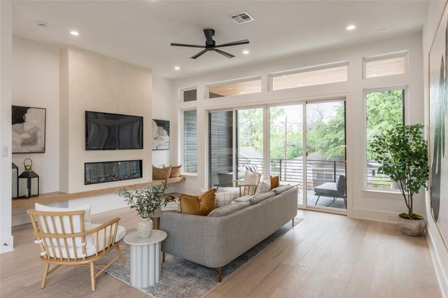 2013 Sheldon Street B, Houston, TX 77008