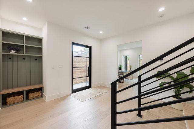 2013 Sheldon Street B, Houston, TX 77008