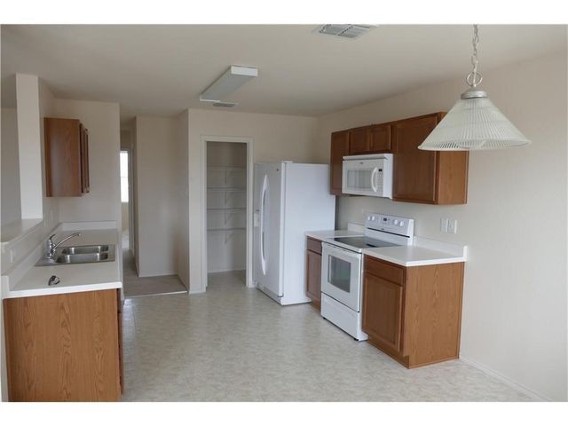 2814 Lake Vista Drive, Wylie, TX 75098