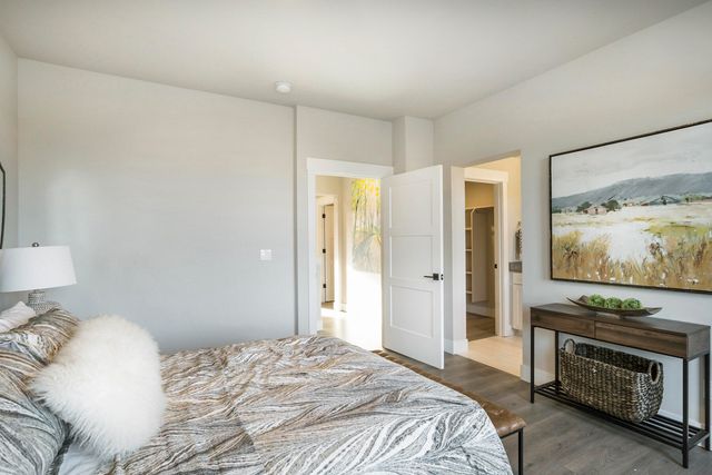 20530 Empire Avenue, Bend, OR 97701