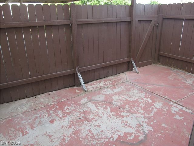 3518 Villa Knolls North Drive, Las Vegas, NV 89120