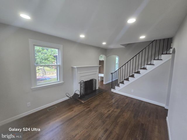 4615 BOOSA ST, Capitol Heights, MD 20743