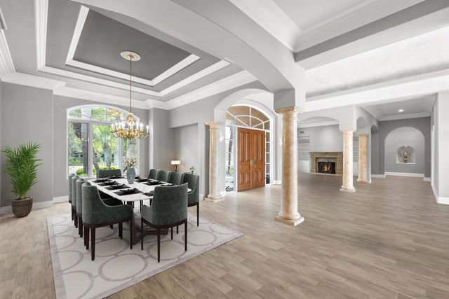 18050 Rancho La Cima Corte, Rancho Santa Fe, CA 92067