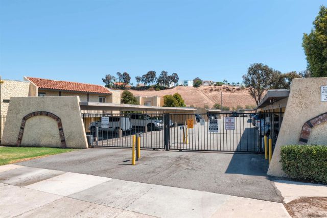 3020 Alta View Dr. E207, San Diego, CA 92139