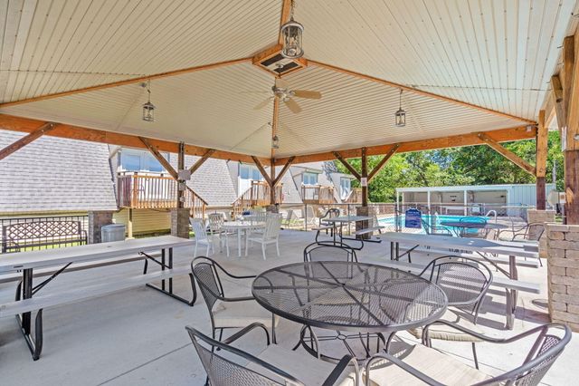 353 Deep Water Circle, Reeds Spring, MO 65737