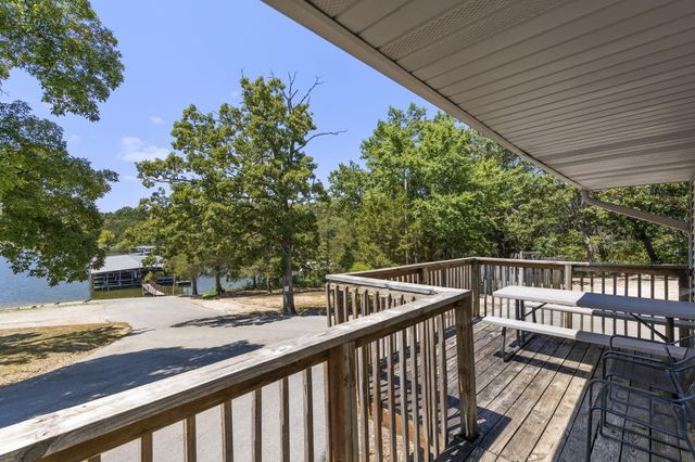 353 Deep Water Circle, Reeds Spring, MO 65737