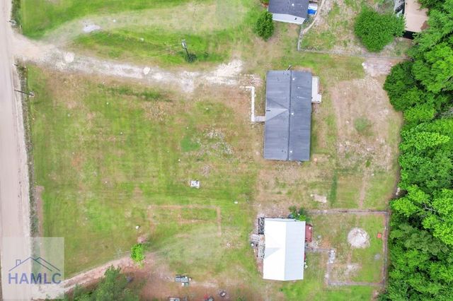 287 Cathy Road NE, Ludowici, GA 31316