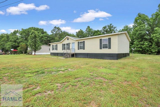 287 Cathy Road NE, Ludowici, GA 31316