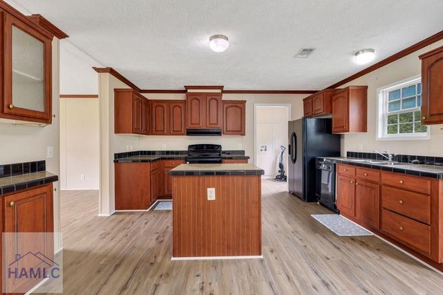 287 Cathy Road NE, Ludowici, GA 31316