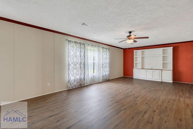 287 Cathy Road NE, Ludowici, GA 31316