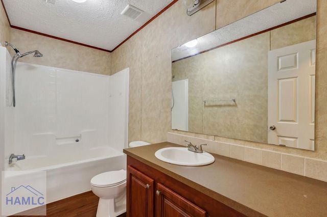 287 Cathy Road NE, Ludowici, GA 31316