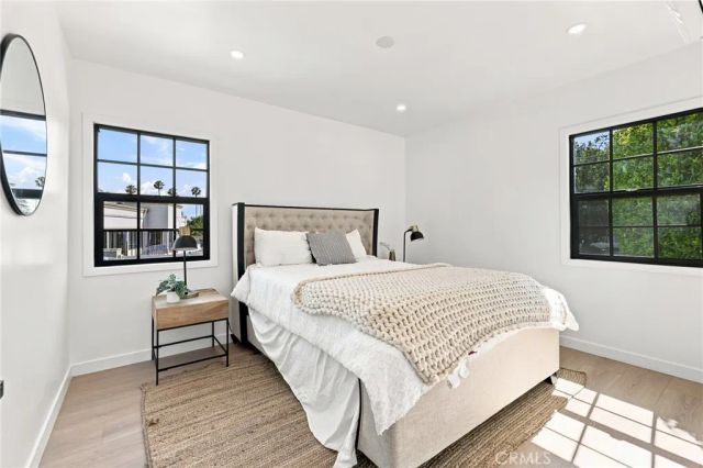 1983 N Lake Avenue, Altadena, CA 91001