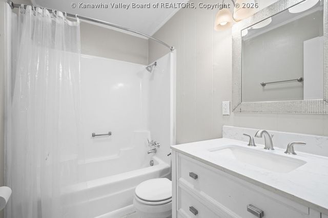 5231 Brackenrich Drive, Cross Lanes, WV 25313