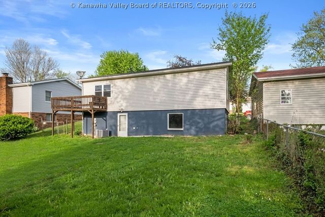 5231 Brackenrich Drive, Cross Lanes, WV 25313