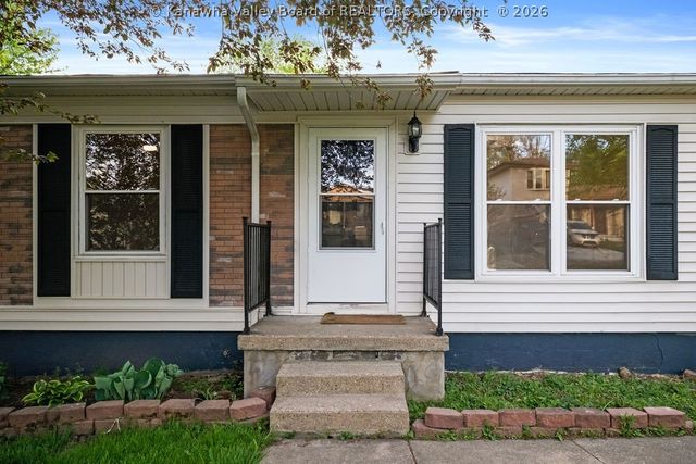 5231 Brackenrich Drive, Cross Lanes, WV 25313