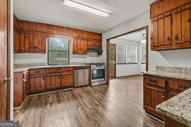 1144 Cedar Log Place, Austell, GA 30168
