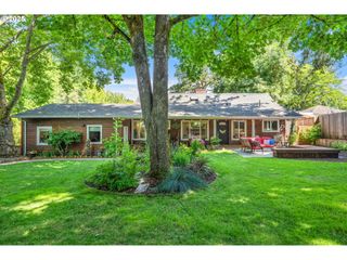 14965 Sw DAVIS Rd, Beaverton, OR 97007