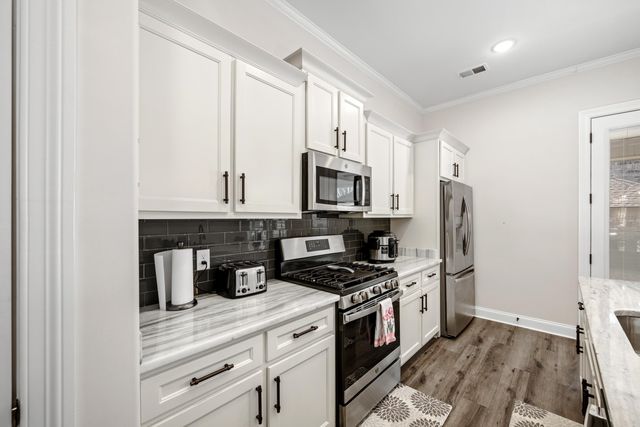 7405 APPLING MIST DR, Cordova, TN 38016