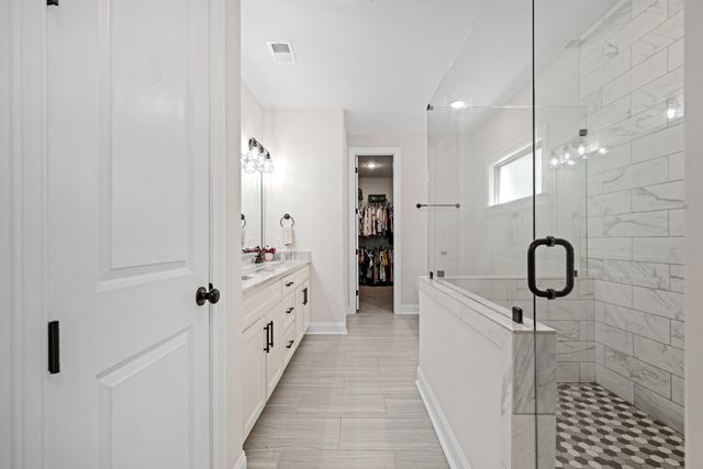 7405 APPLING MIST DR, Cordova, TN 38016