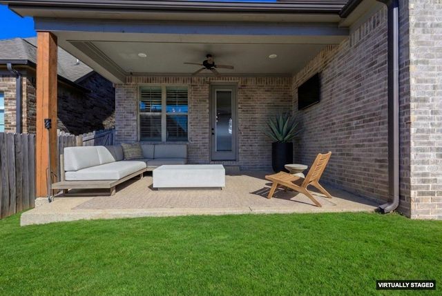 7405 APPLING MIST DR, Cordova, TN 38016