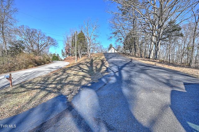 607 Greenfield Place, Bristol, TN 37620