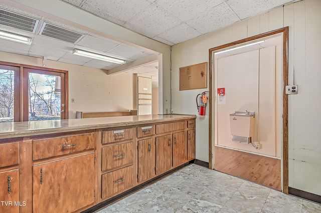 607 Greenfield Place, Bristol, TN 37620