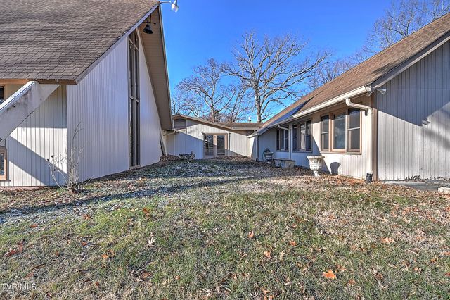 607 Greenfield Place, Bristol, TN 37620