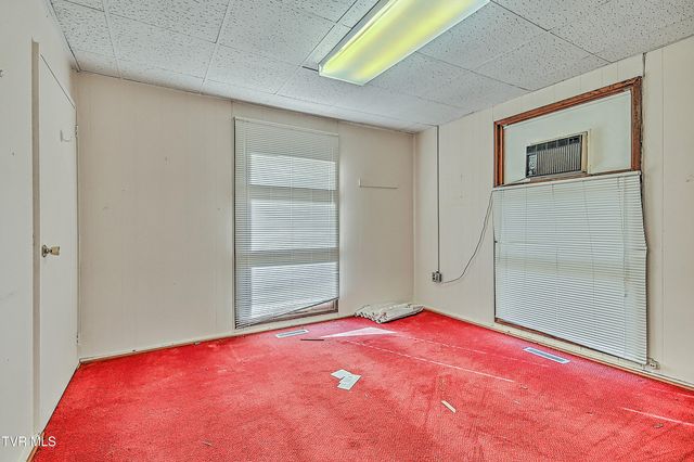 607 Greenfield Place, Bristol, TN 37620
