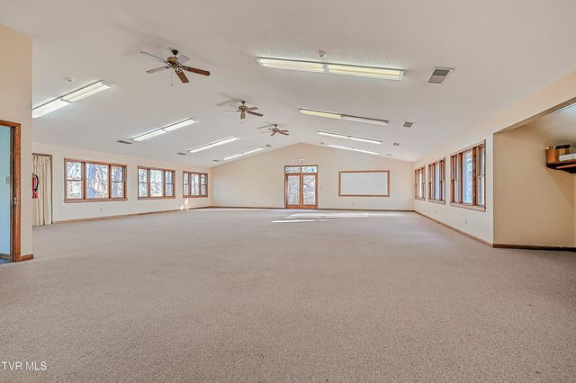 607 Greenfield Place, Bristol, TN 37620