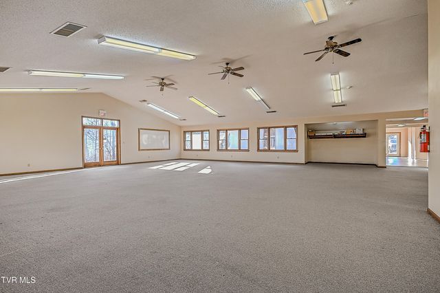 607 Greenfield Place, Bristol, TN 37620