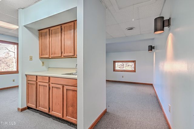 607 Greenfield Place, Bristol, TN 37620