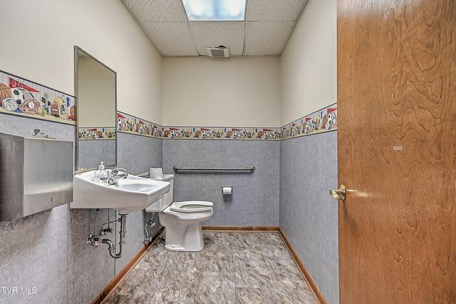 607 Greenfield Place, Bristol, TN 37620