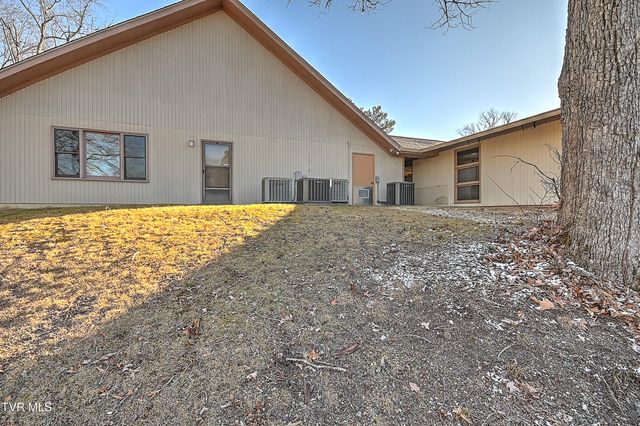 607 Greenfield Place, Bristol, TN 37620