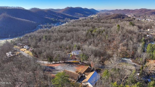 607 Greenfield Place, Bristol, TN 37620