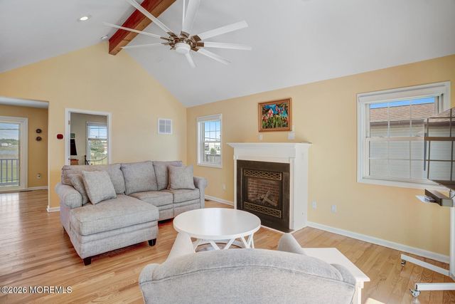 20 Carroll Avenue, Tuckerton, NJ 08087