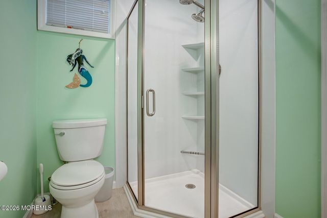 20 Carroll Avenue, Tuckerton, NJ 08087