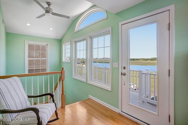 20 Carroll Avenue, Tuckerton, NJ 08087