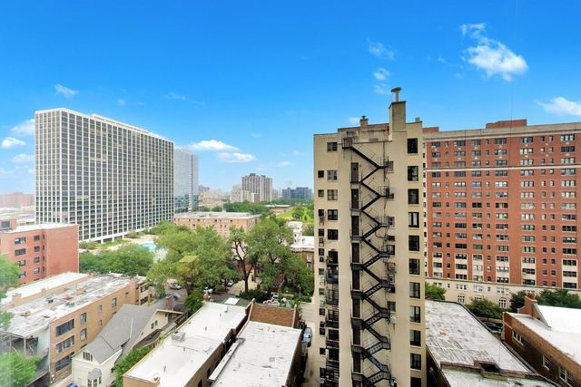 4250 N Marine Drive 1330, Chicago, IL 60613