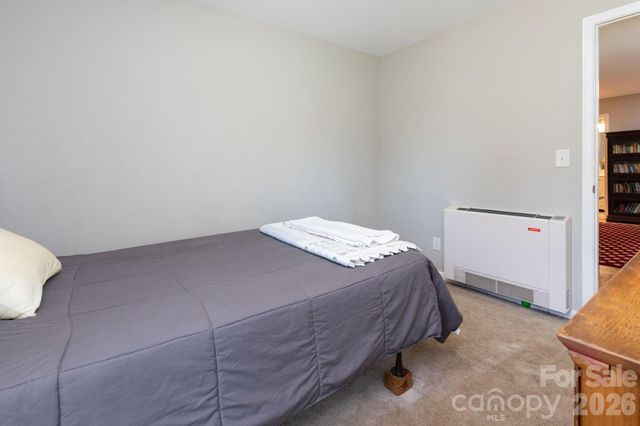 210 State Street, Asheville, NC 28806