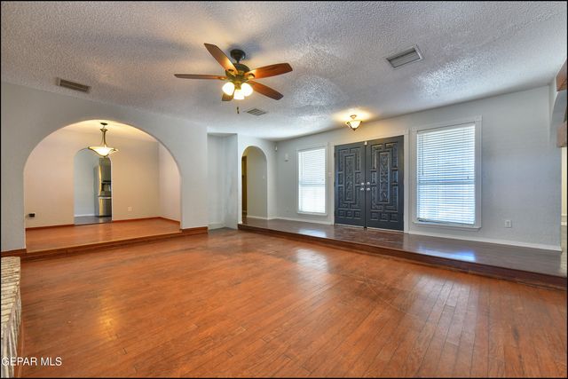 11429 Pratt Avenue, El Paso, TX 79936