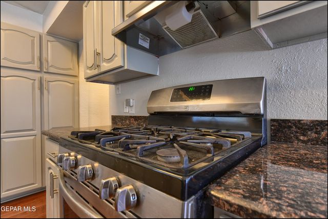 11429 Pratt Avenue, El Paso, TX 79936