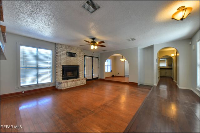 11429 Pratt Avenue, El Paso, TX 79936