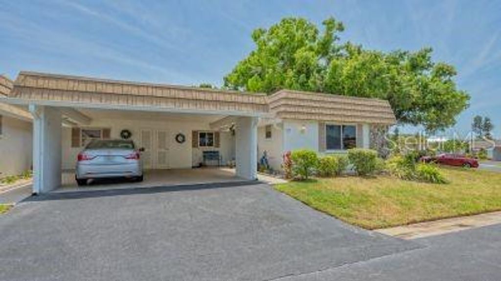 Image 1 of property listing at 2016 RIVERBLUFF PARKWAY V328, Sarasota, FL 34231