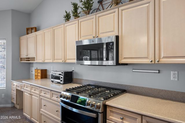 3521 E BROOKWOOD Court, Phoenix, AZ 85048