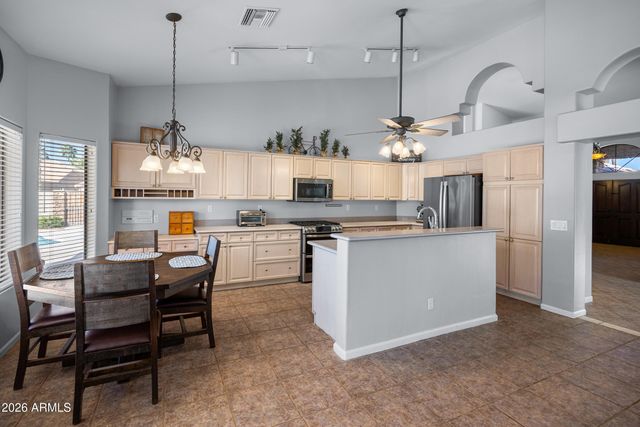 3521 E BROOKWOOD Court, Phoenix, AZ 85048